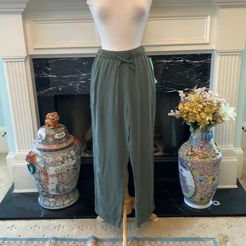 NWT “RD Kokio” olive drab embroidered palazzo pants
